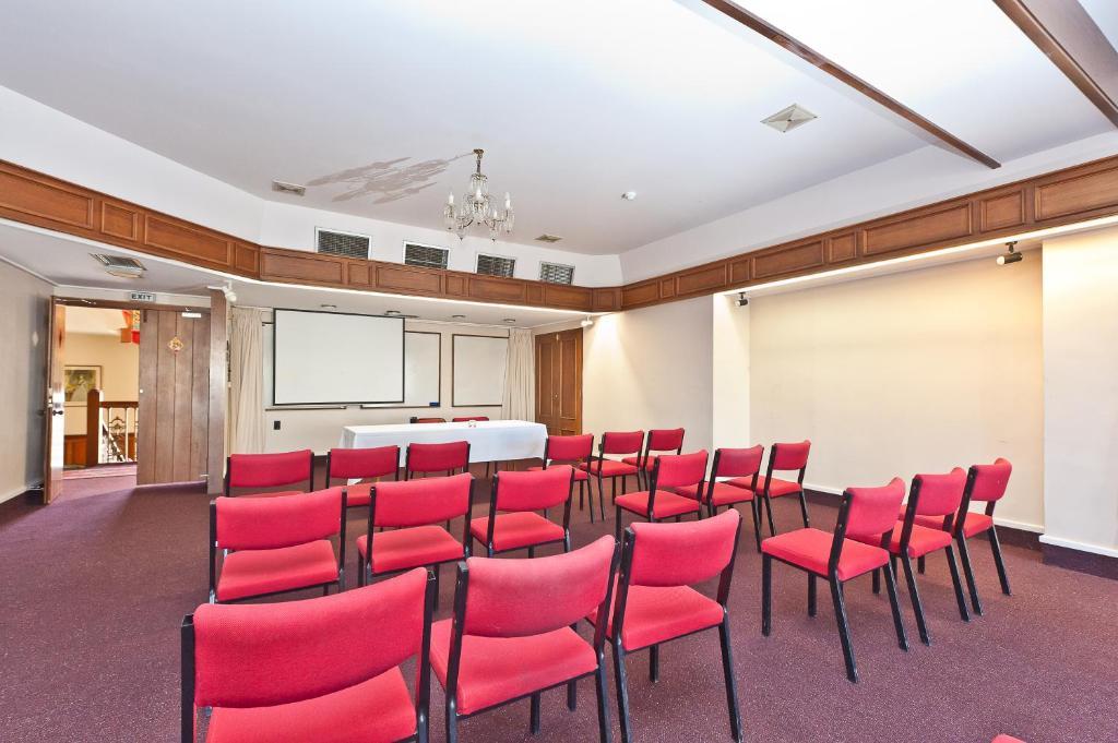 The Grand Hotel Wanganui Whanganui Extérieur photo