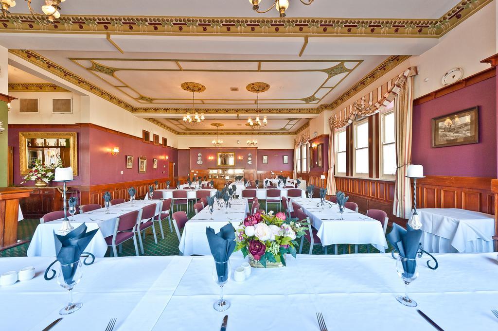 The Grand Hotel Wanganui Whanganui Extérieur photo