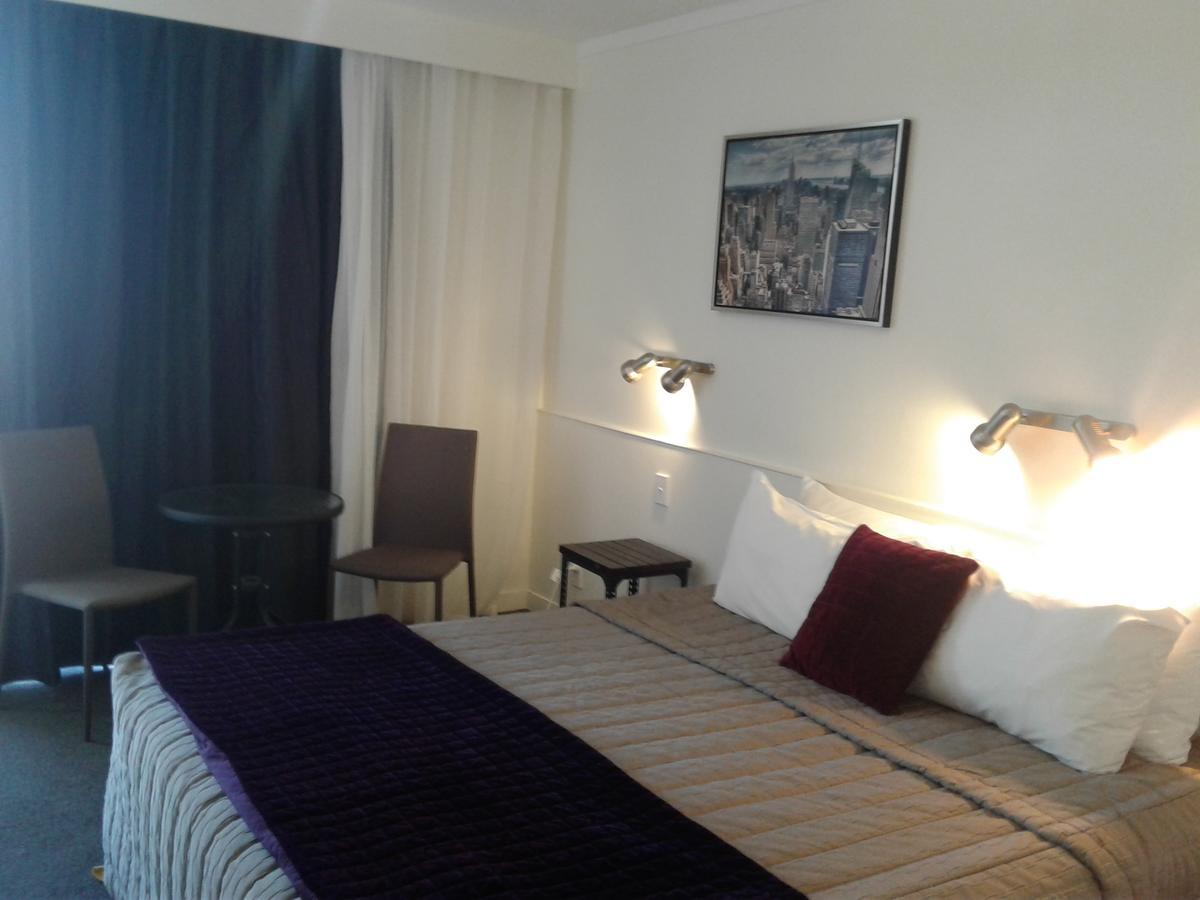 The Grand Hotel Wanganui Whanganui Extérieur photo