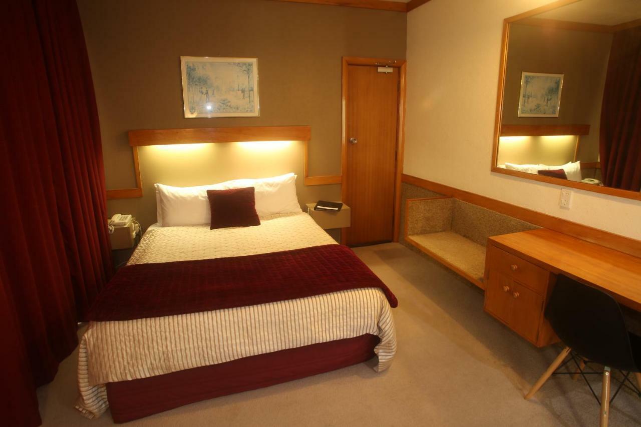 The Grand Hotel Wanganui Whanganui Extérieur photo