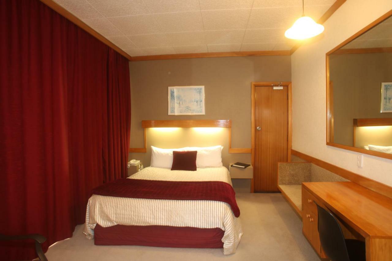 The Grand Hotel Wanganui Whanganui Extérieur photo