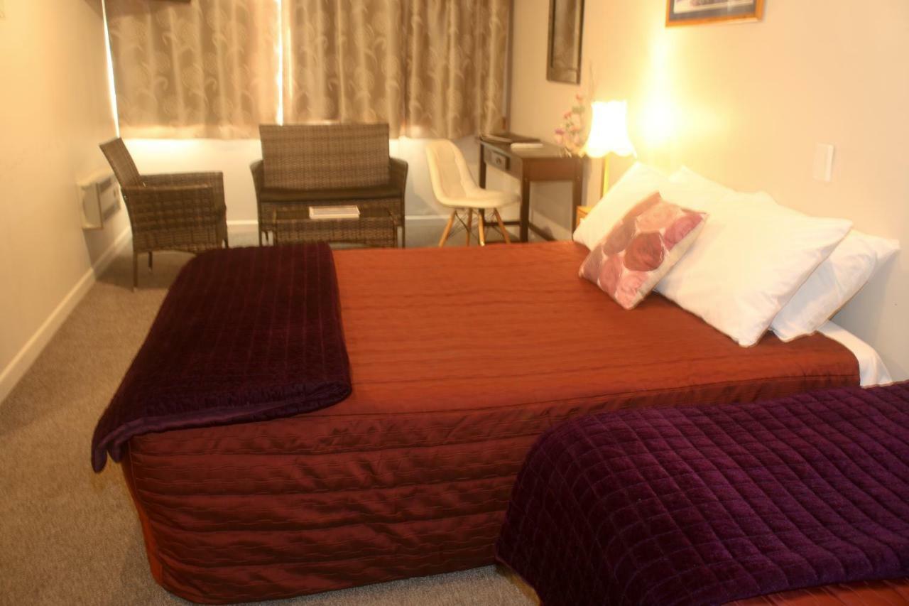 The Grand Hotel Wanganui Whanganui Extérieur photo